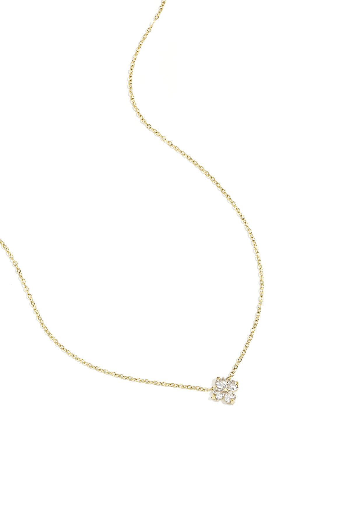 Necklace with clover decoration
